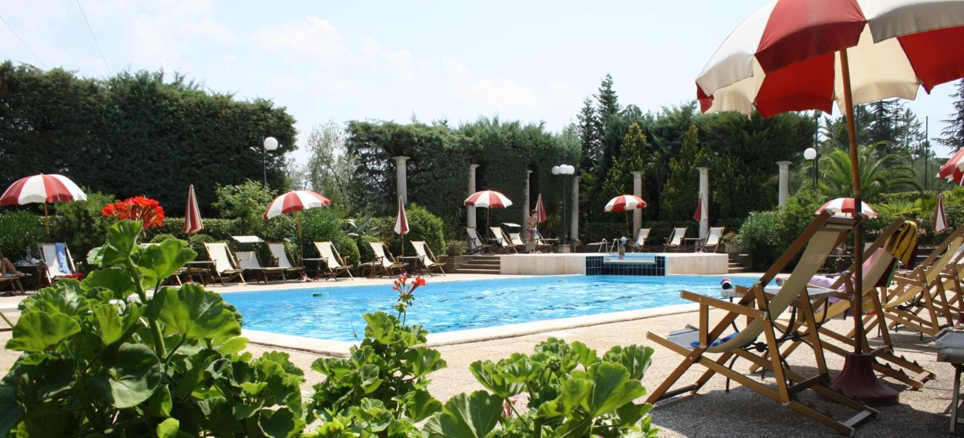 Residence Villa Agrimare Вьесте Экстерьер фото